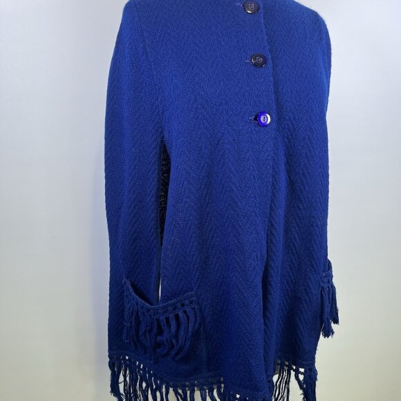 Vintage 70s Blue Button Boho Knit Cape Shawl Sweater Poncho Fringe S/M Folk - Picture 3 of 9